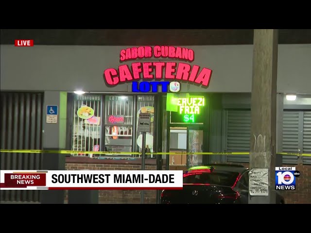 Stabbing outside Miami-Dade restaurant, police search for suspect