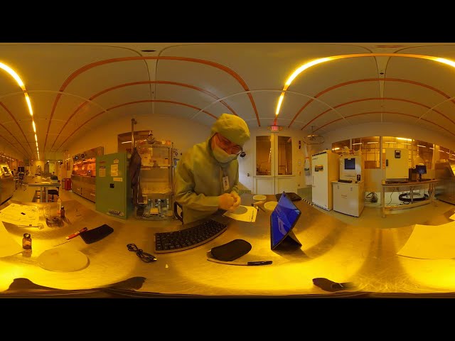 Dicing a Silcon Wafer (UHD 360 Degree Video)