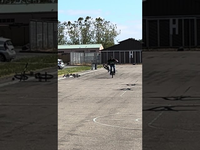 Rollin Hiker Jugglers w Davey D #flatland #bmx