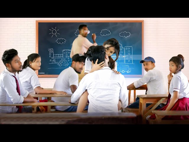 Kiun Mai Bekhabar | Cute Madam Crush Love Story |  School Life-Love Story | School LIFE 2.0