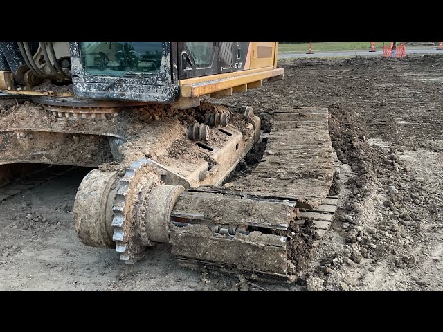 Day in the life of a heavy equipment field mechanic