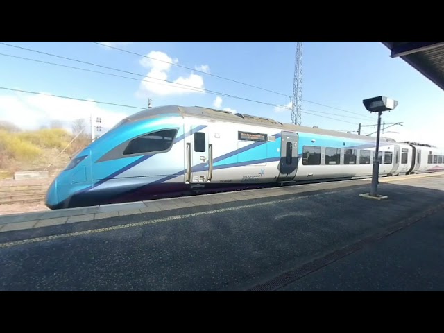 Transpennine express passing Carstairs on 2022/03/26 at 1258 in VR180