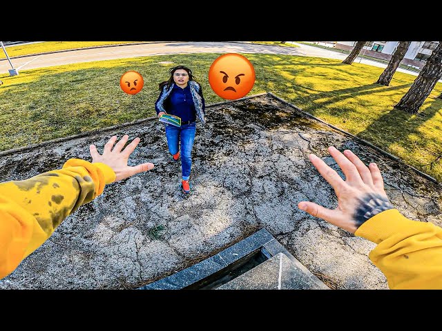 ESCAPING ANGRY TEACHER! (EPIC PARKOUR CHASE POV)