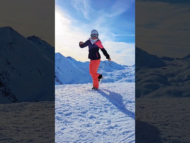 Ice ice baby - Ski edition ❄️ ⛷️ #shorts #shuffling #dance #winter #snow