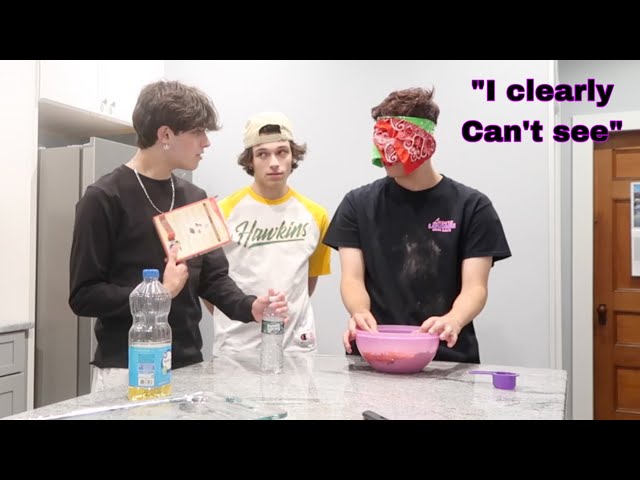 Nick bakes blindfolded (part 5)