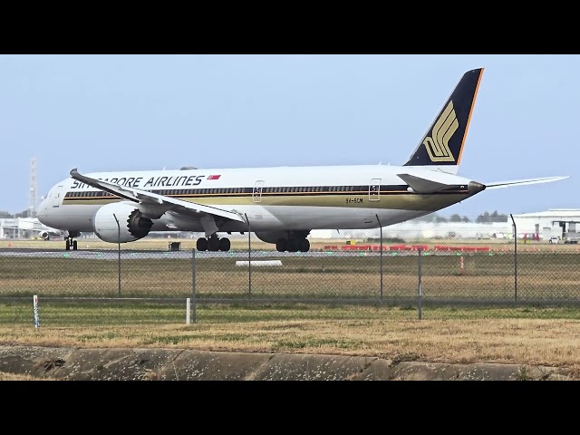 Singapore Airlines Dreamliner 787-10 9V-SCM departing Adelaide Airport.