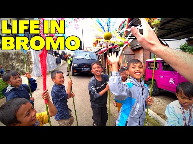 Life In An Indonesian Mountain Village 🇮🇩 (population 1791)