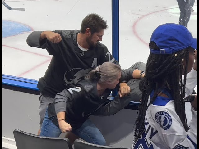 Woman Lightning Fan Bloodies Man in Fan Fight! WOW! 4K pt2