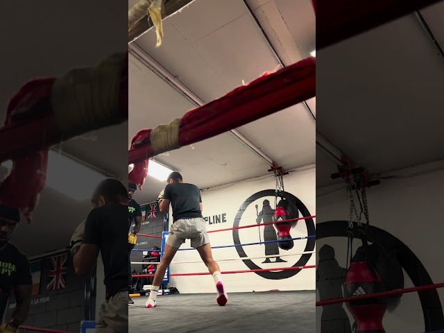 #boxingpadwork boxing training drills #Boxing #training ￼