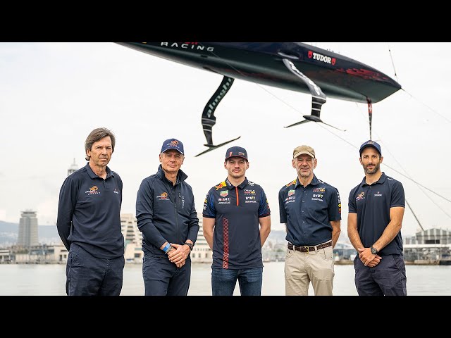 Max Verstappen vs. Alinghi Red Bull Racing