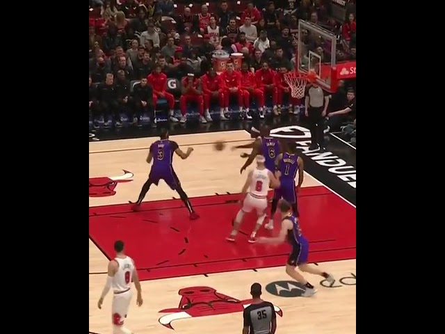 LeBron yelled "HELL NO" when Beverley pump faked 😂