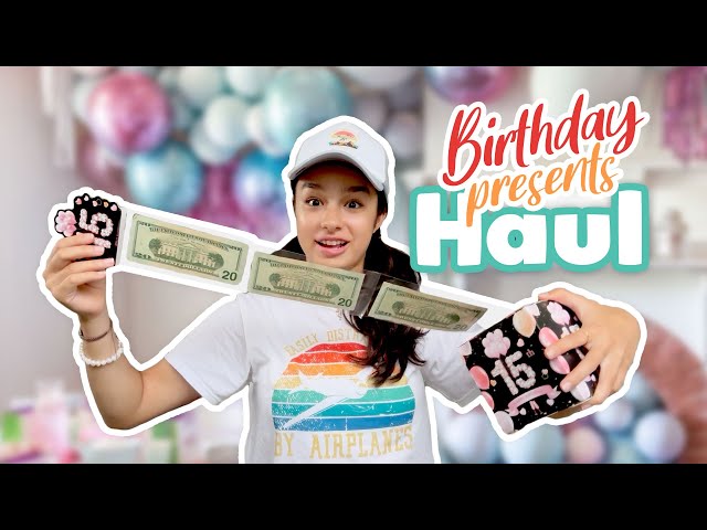 15th BIRTHDAY HAUL SHOWDOWN Gifts vs Experience!