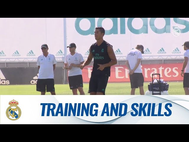 CRISTIANO RONALDO'S first Real Madrid training session of the new season!