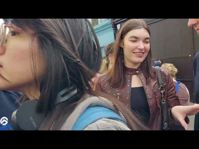 Tourists Love London COLUMBIA ROAD FLOWER MARKET, Tourism