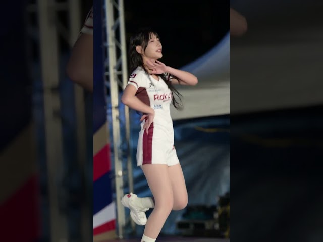 Rakuten girls KIRA 小奇拉，台中12強直播派對，[ 勇敢樂天 ] #rakutengirls #rakuten #cheerleader #樂天女孩 #12強#台湾チア