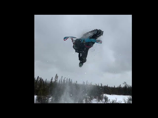 Backflip försök på snöskoter! [Gräftåvallen]