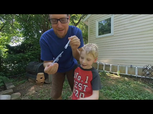 Summer Bubble Fun in VR (Green Kids Crafts July)