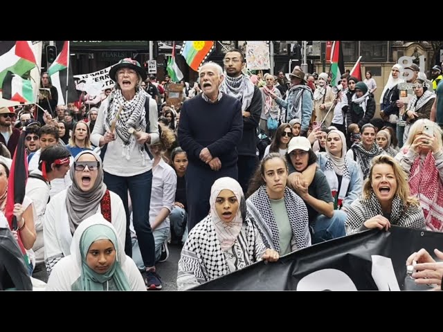 Gaza solidarity protesters: Get on the right side of history Sydney!