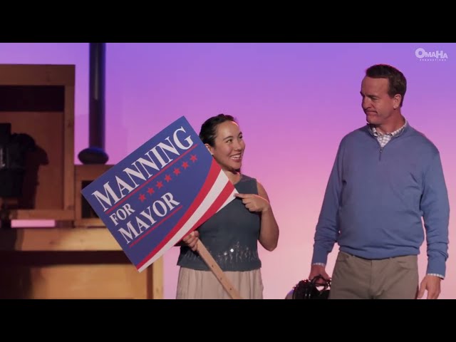 Peyton & Eli Manning's Opening 'ManningCast: The Musical' Number