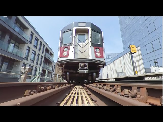 Train Cam 360 : POV Tracks on Court Square Station 7 train