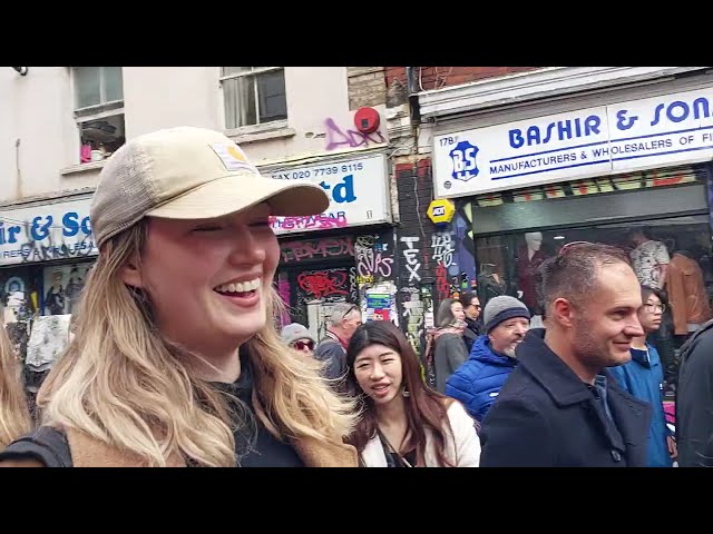 London Autumn Walk on Brick Lane Market