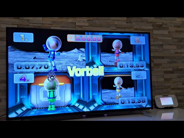 Wii Party U - Moonbase Escape