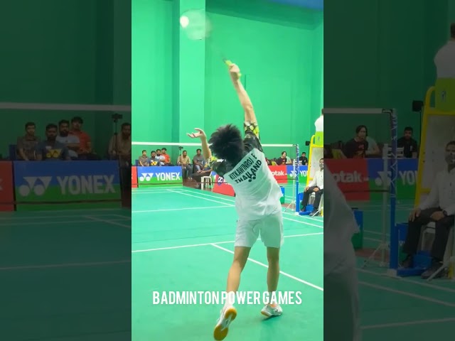 #badminton defense dive