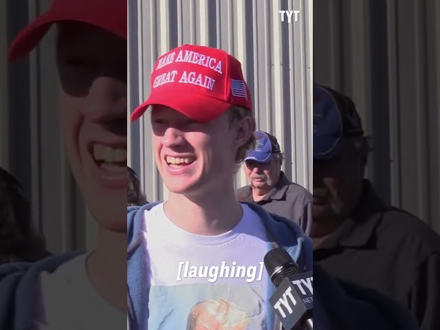 MAGA Fan's Shirt Breaks His Own Brain