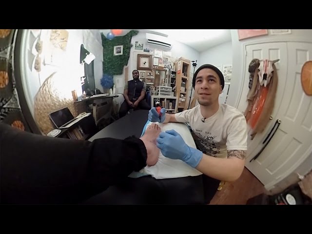 What it's like to be a tattoo artist — in 360 degrees