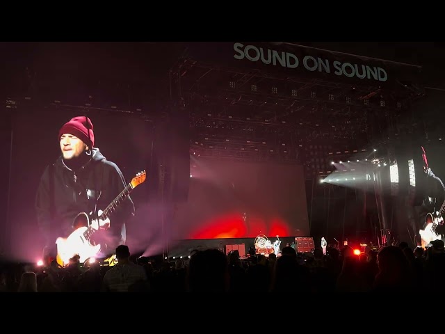 Red Hot Chili Peppers - Can’t Stop 9/30/2023 Sound on Sound Bridgeport, CT