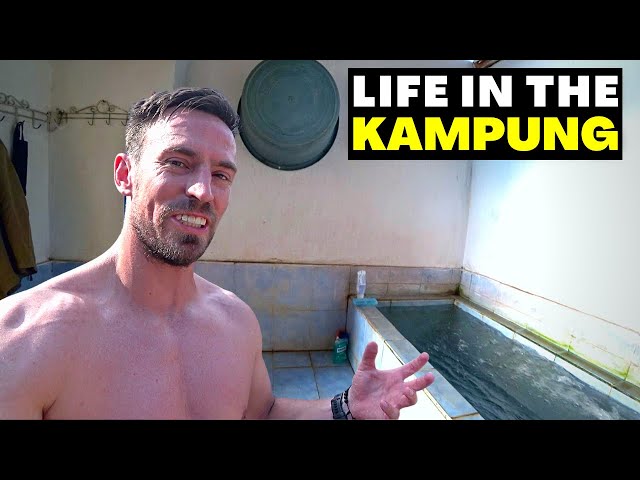 How To Bathe In The Village | Life in Rural Indonesia 🇮🇩