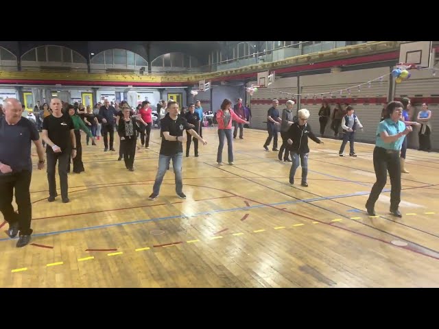 Country Touch Line Dance de Darren Bailey et Fred Whitehouse / Bal des 30 ans de l'association