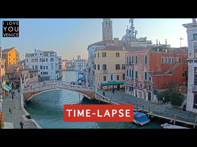 Guglie Bridge Timelapse - Venice in Motion