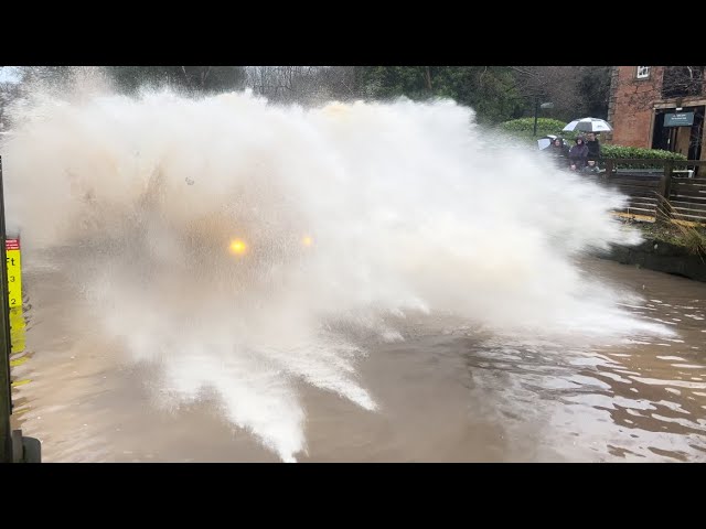 Good old Rufford Ford Best Bits || vehicles vs deep water || flood compilation