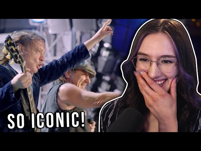 AC/DC - Thunderstruck ( Live At River Plate ) | Singer Reacts |