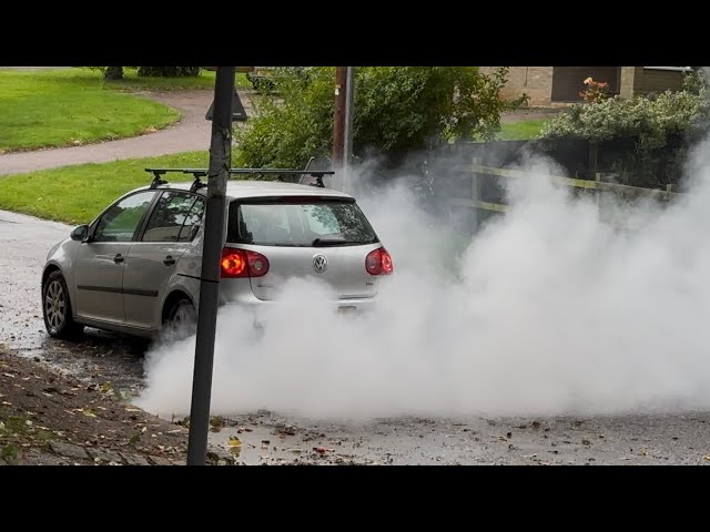 VW Golf Smoke Machine!! || UK Flooding Fails || Vehicles vs Floods compilation || #174