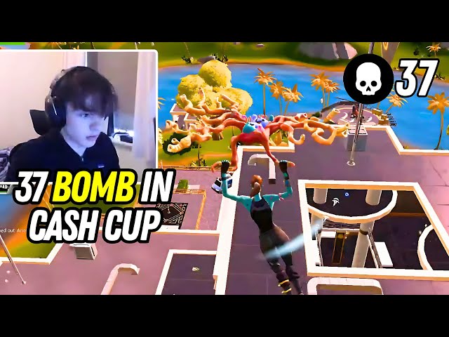 15 Year OLD Pro Drops 37 BOMB in Trios Cash Cup Opens | MrSavage & Mongraal's New Trio