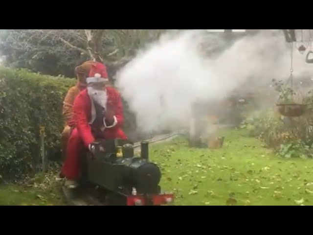 7.25 Inch North Norfolk Garden Railway Coal Fired Live Steam Christmas Special 2022