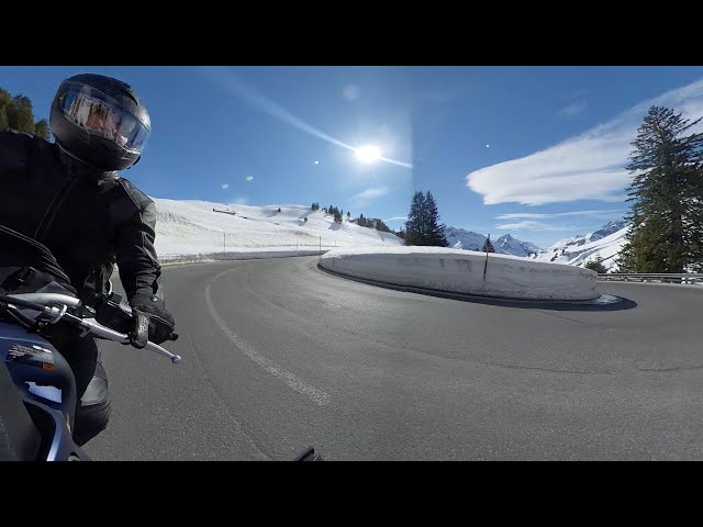 Yamaha Niken at the Hochtannbergpass in winter 2022, 360-degree video