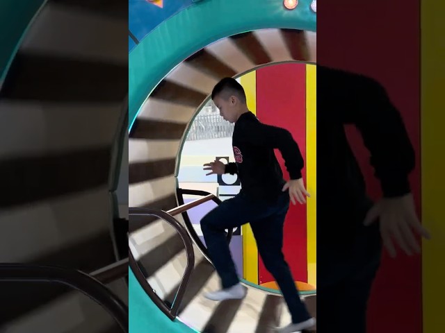 He is running inside a hamster wheel  #kids #shorts #play #hamsterwheel #funny