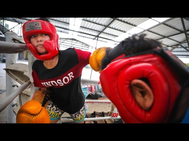 Muay Thai Runs in the Family  | The Daily 360