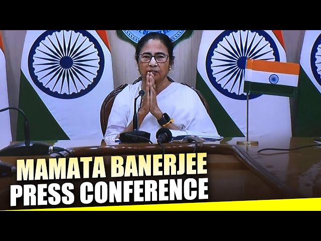 LIVE :  West Bengal CM Mamata Banerjee Addresses Press Conference on Cyclone Dana | Kolkata