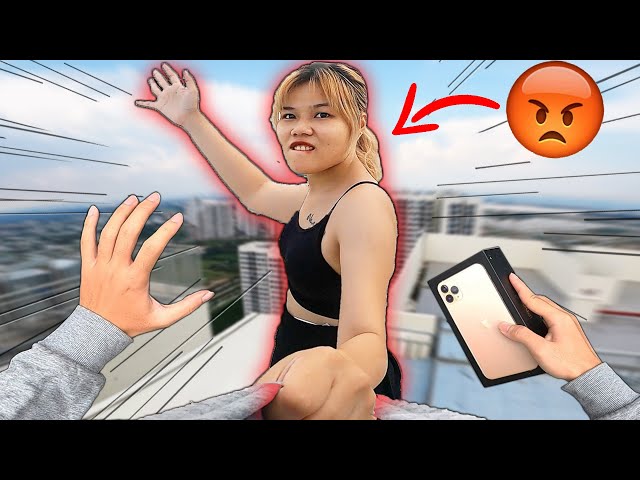 ESCAPING ANGRY GIRL vs Epic Parkour POV Chase on ROOFTOP