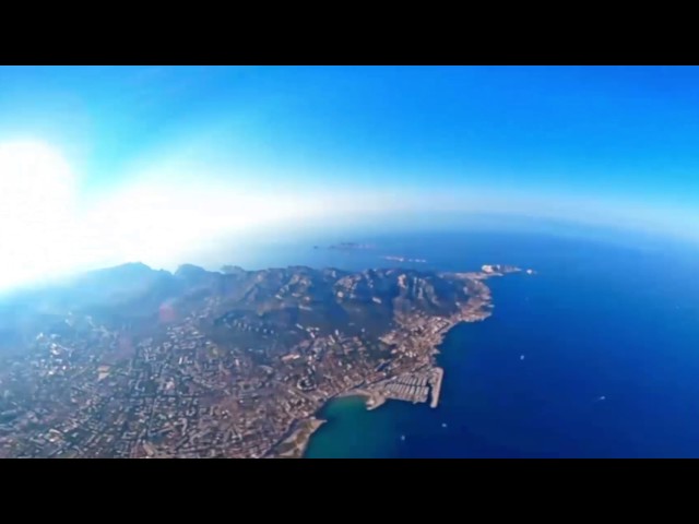 Paradrenalin - Saut Parachute Marseille 360°