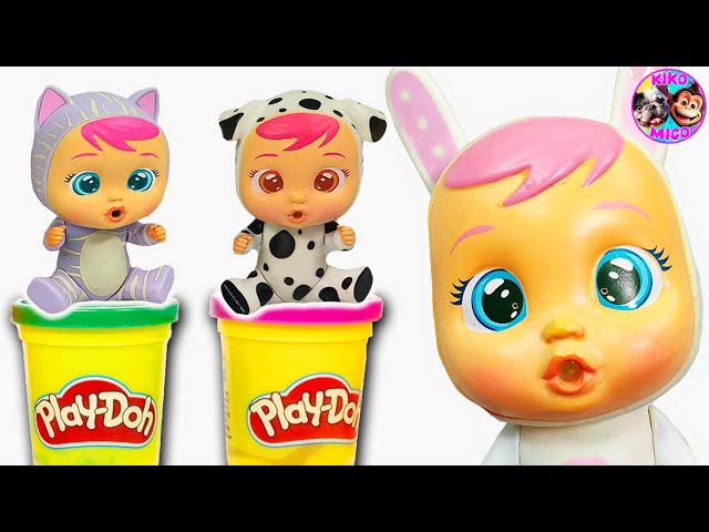 📚 BEBÉS LLORONES van a la ESCUELA y juegan con PLAY DOH  🏫  LÁGRIMAS MÁGICAS