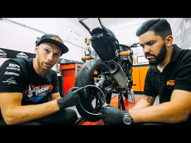 HOW TO BLEED BRAKES ON A STUNT BIKE | RokON VLOG #29