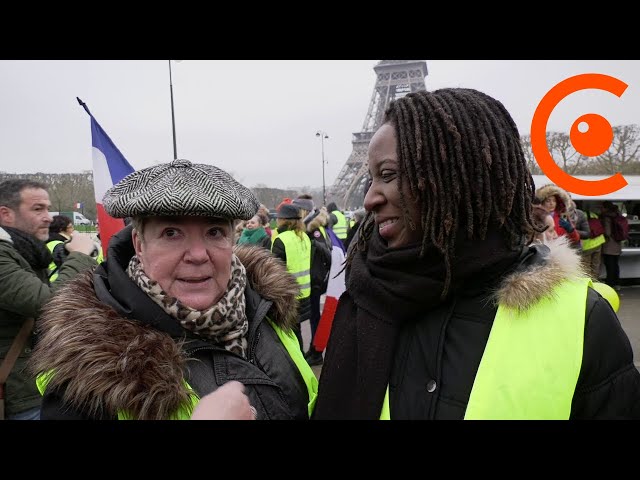 Yellow vests: women's demonstration