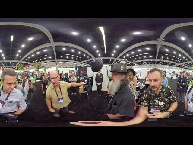 Joel Grimes at Adobe MAX 2018, photoshooting Russell Brown. 360 video. part one.