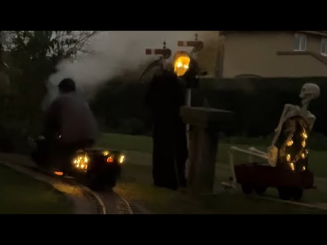 North Norfolk 7.25 Inch Garden Railway  Halloween  2024