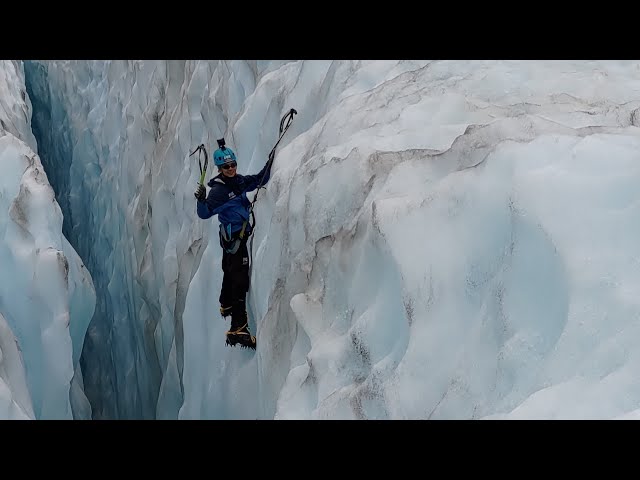 Ice Climbing Fox Glacier [360 Video]